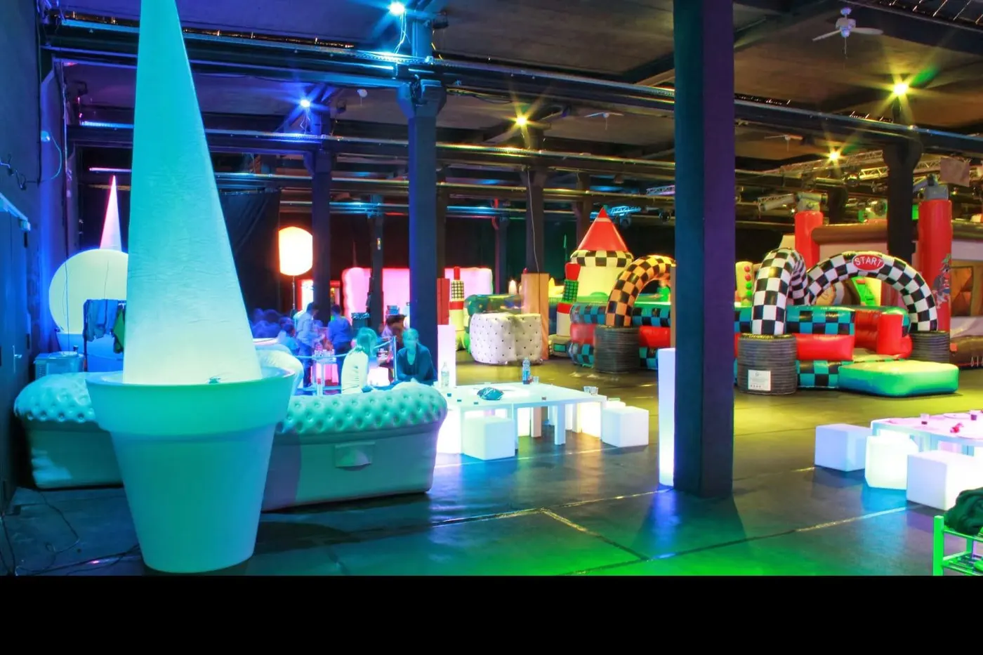 Espace lounge lumineux pour les familles